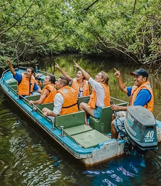 BOAT SAFARI